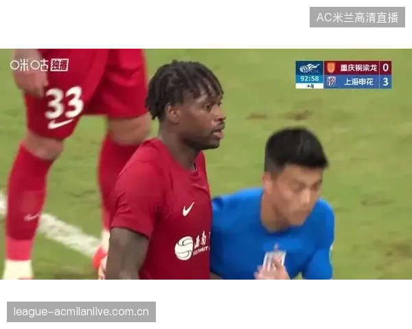 申花客场挑战铜梁龙：从“铁血”到“金花”——广州申花在“铜梁战役”中的精彩转身